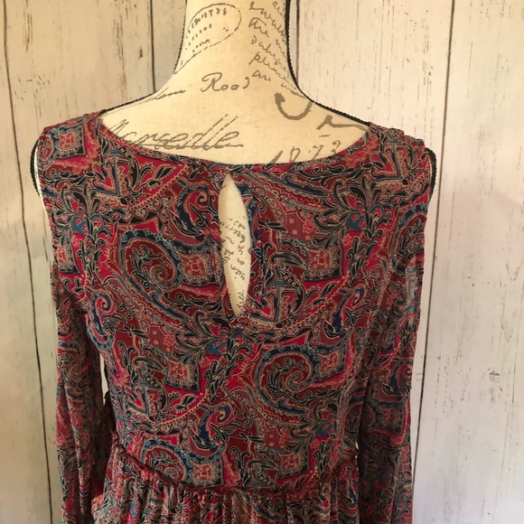 Hollister cold shoulder dress - Picture 6 of 7